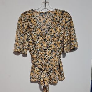 SHEIN Yellow Floral Blouse Tie Waist Flutter Sleeves Flattering Sz Large 8/10